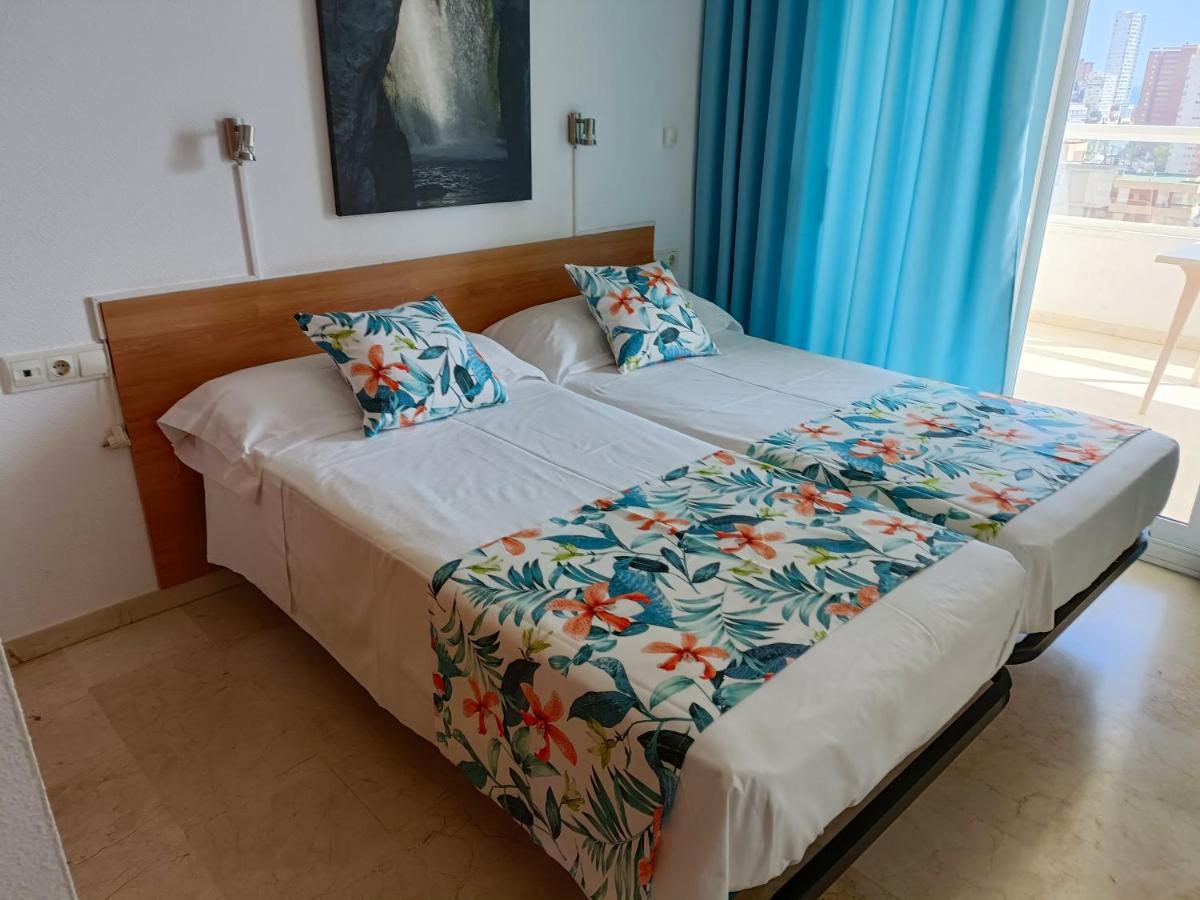 Gemelos 22 - Siroco Benidorm Luaran gambar