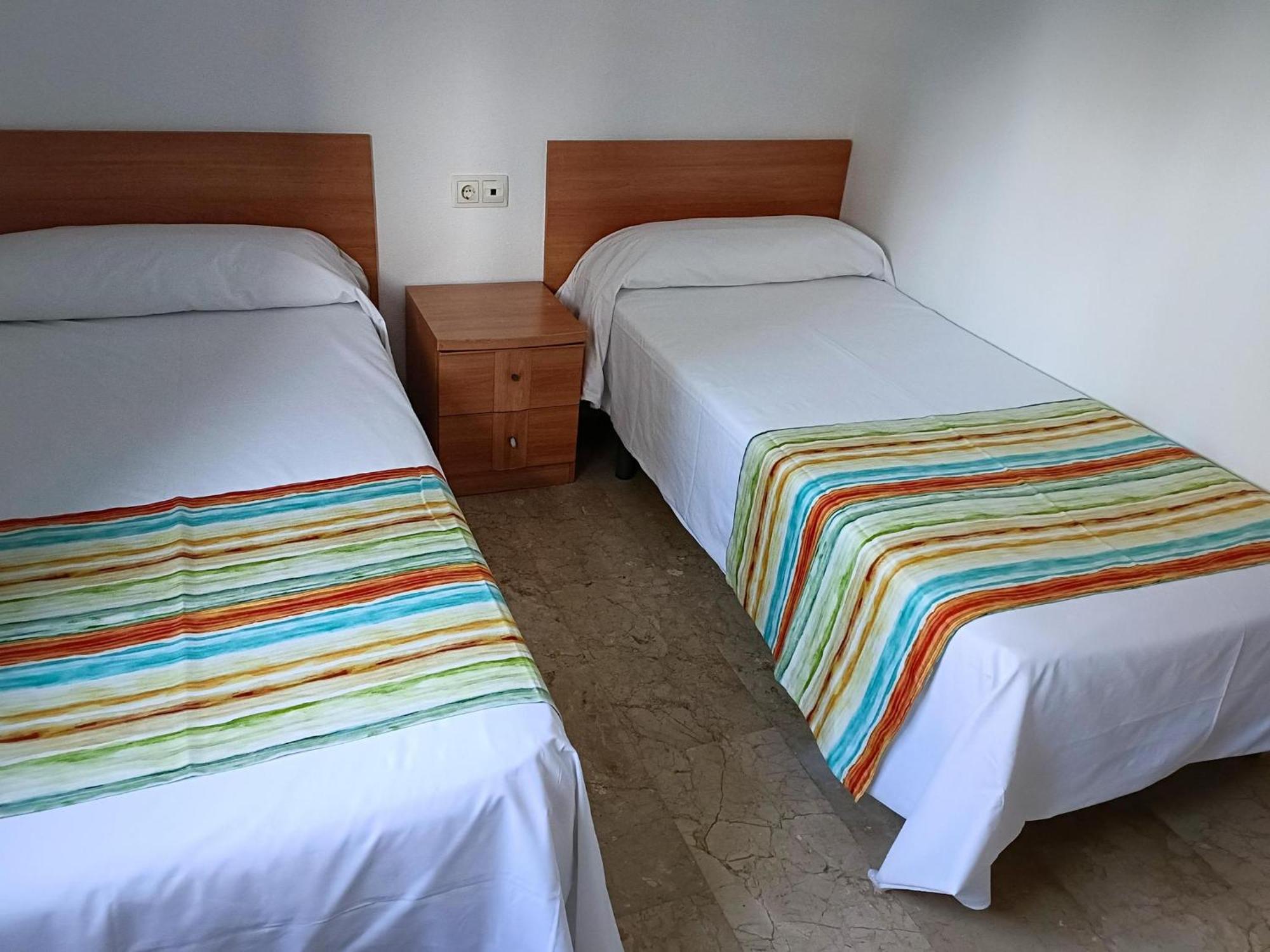 Gemelos 22 - Siroco Benidorm Luaran gambar