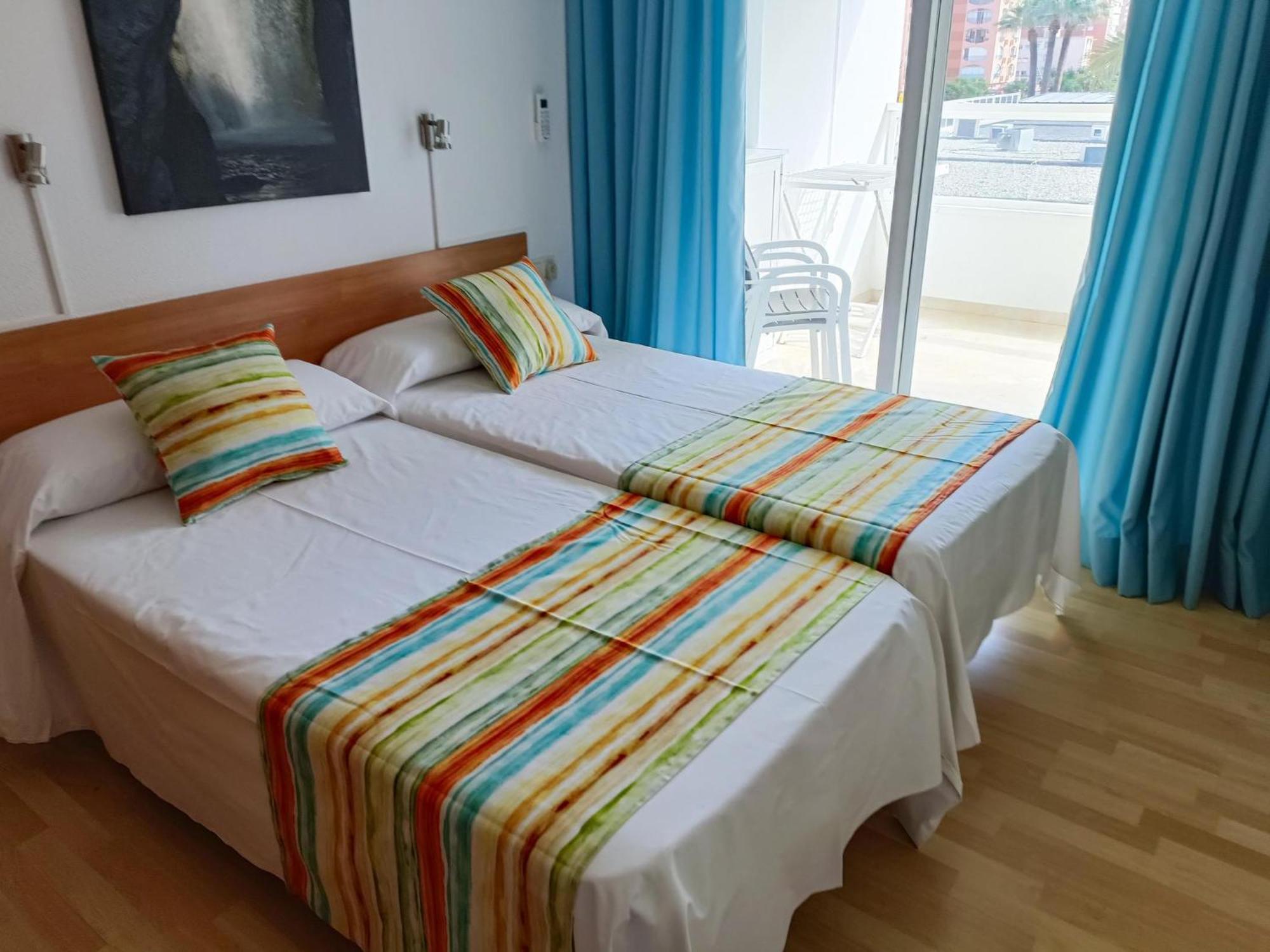 Gemelos 22 - Siroco Benidorm Luaran gambar